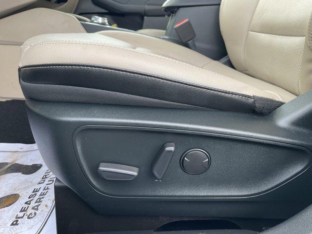 used 2022 Ford Escape car, priced at $20,867