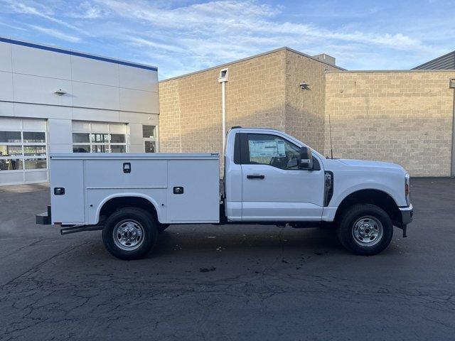 new 2025 Ford F-250 car, priced at $68,312