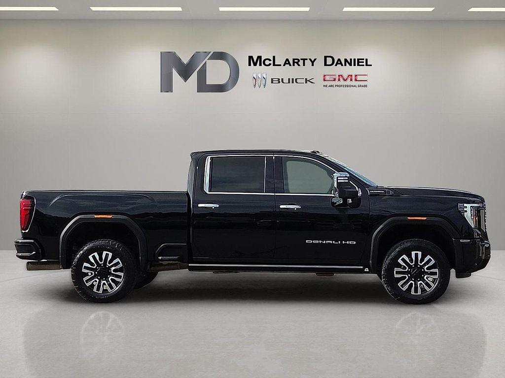 used 2025 GMC Sierra 2500 car, priced at $80,880