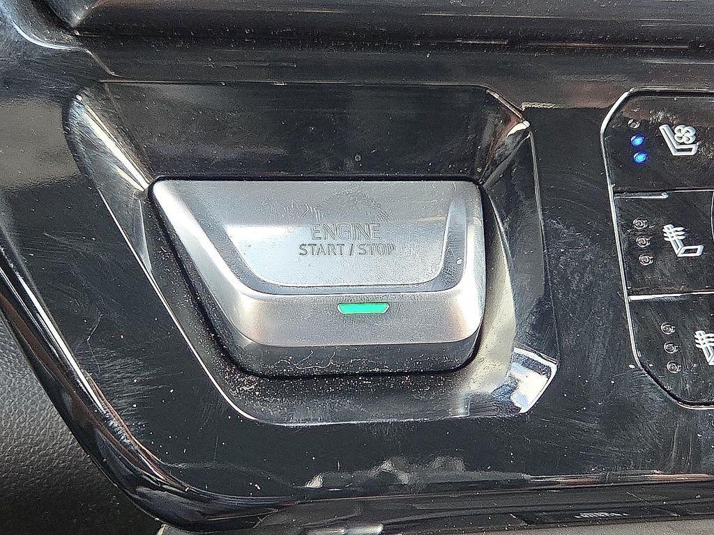 used 2025 GMC Sierra 2500 car, priced at $80,880