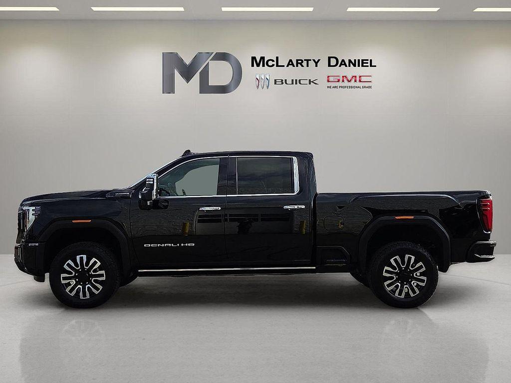 used 2025 GMC Sierra 2500 car, priced at $80,880