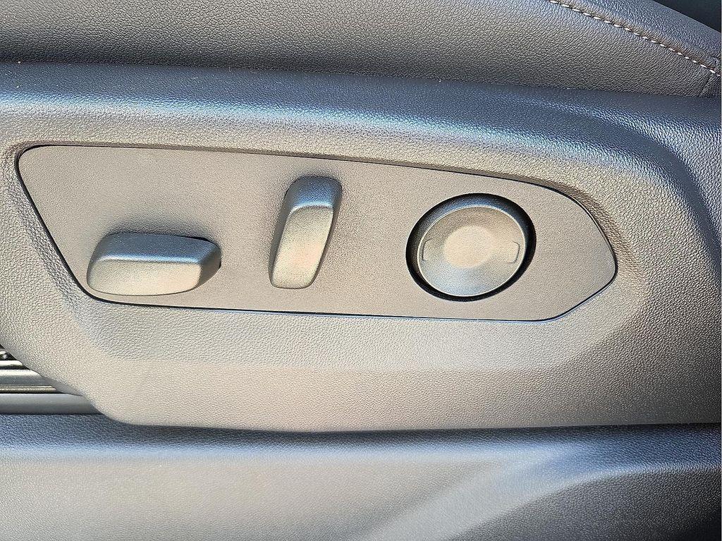 new 2026 GMC Sierra 1500 car, priced at $56,160