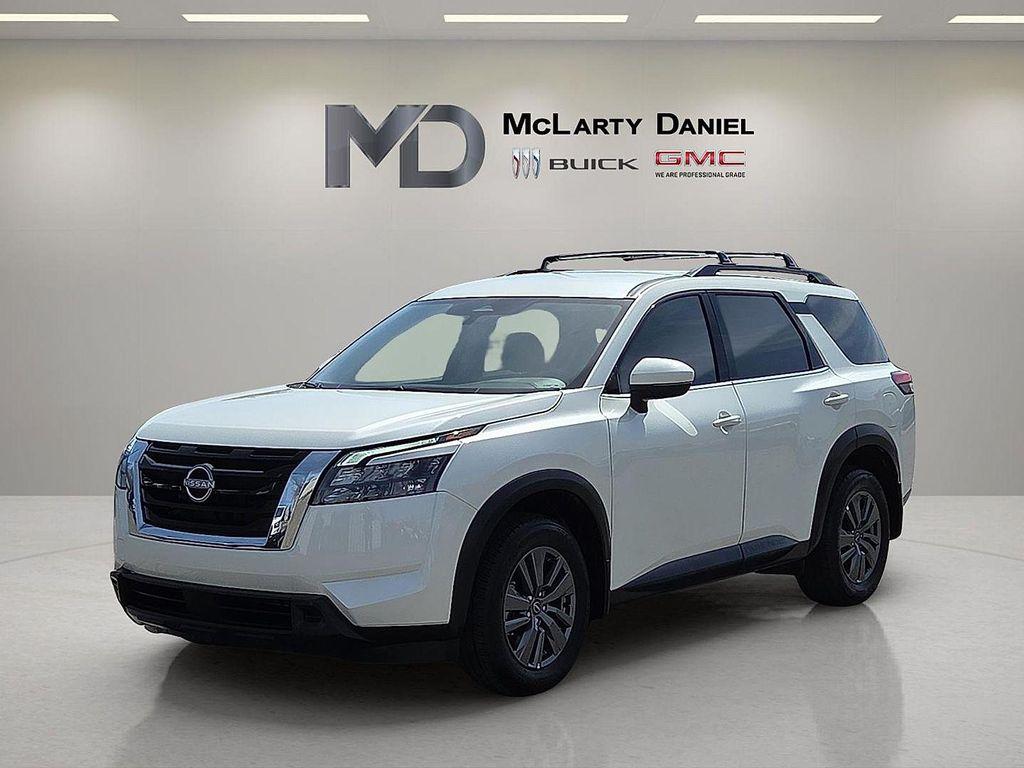 used 2024 Nissan Pathfinder car, priced at $31,990