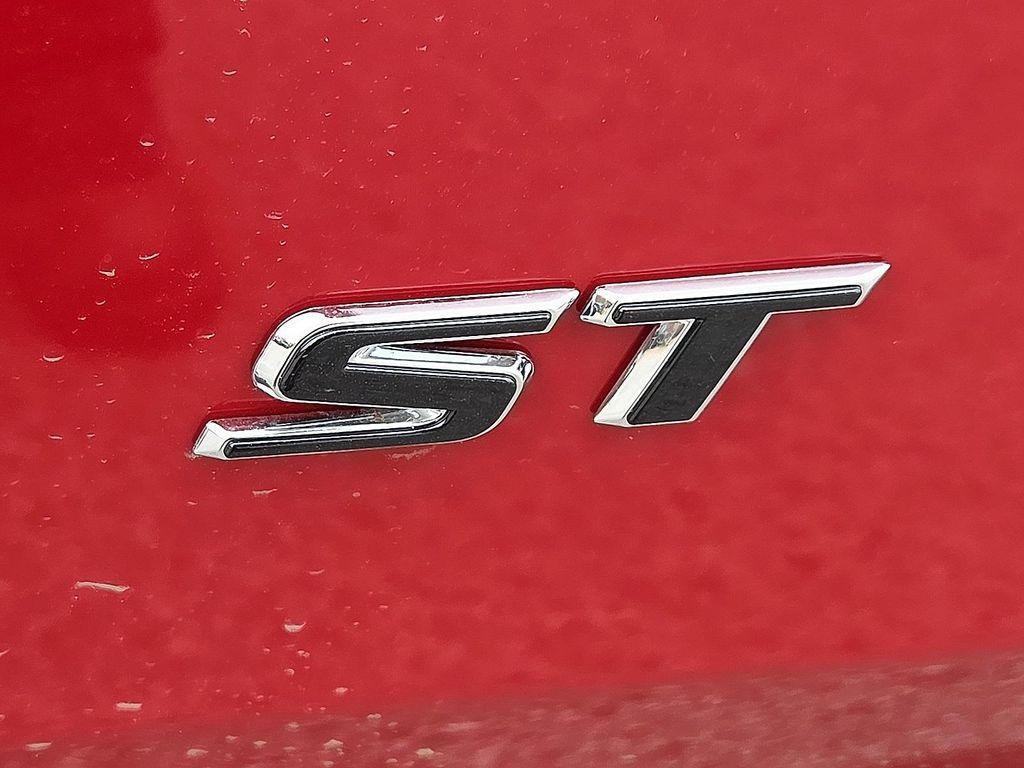 new 2026 Buick Envista car, priced at $27,023