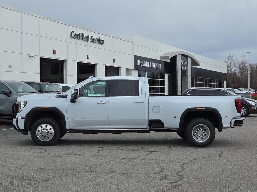 new 2026 GMC Sierra 3500 car, priced at $96,415