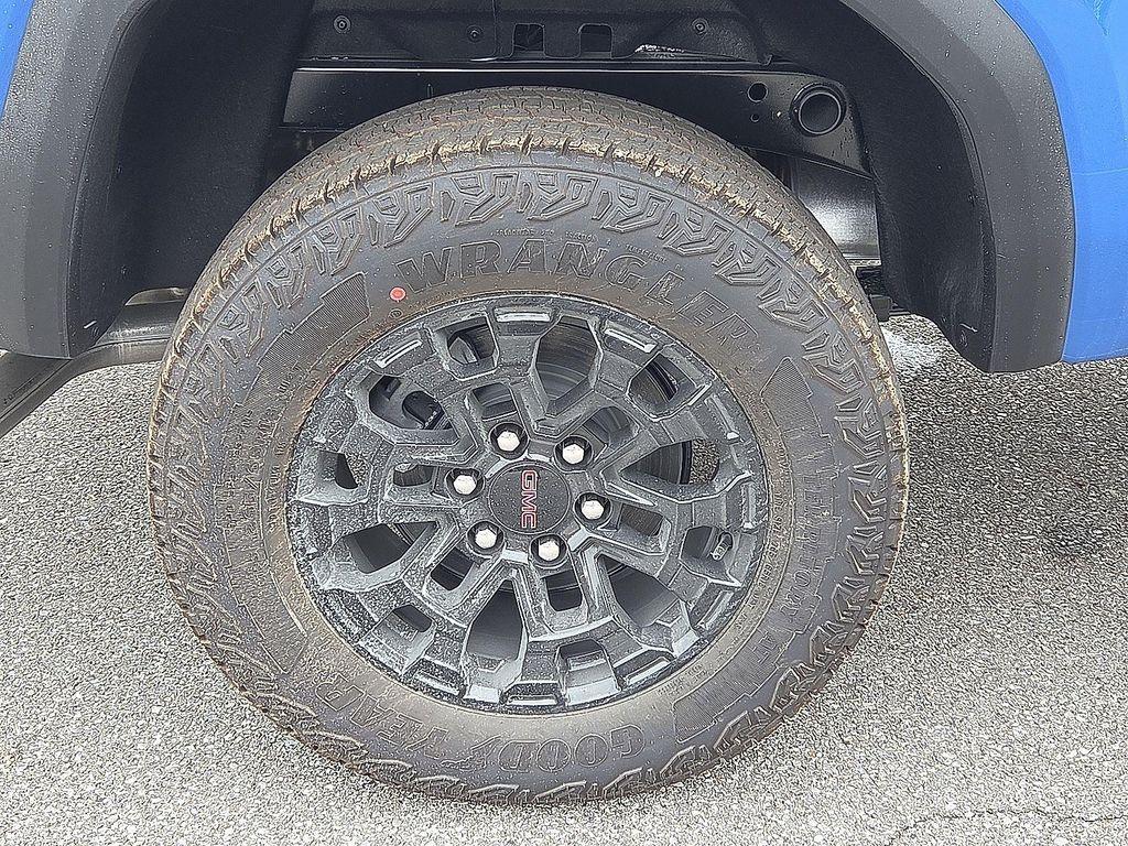 new 2026 GMC Canyon car, priced at $46,724