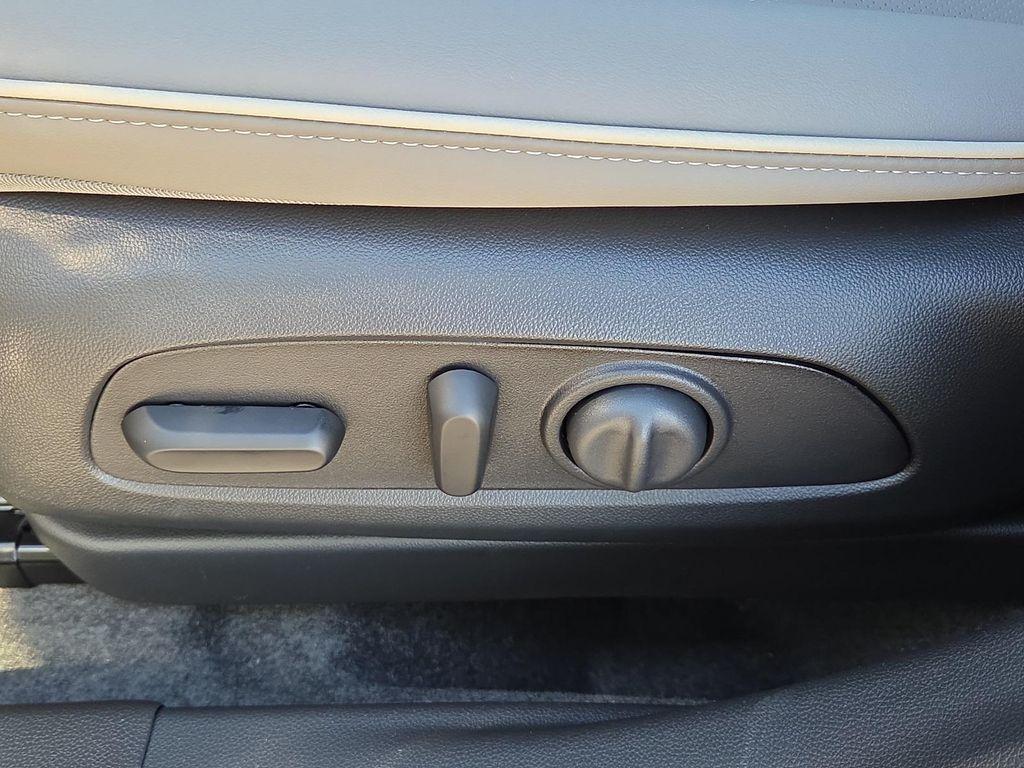 new 2026 Buick Envista car, priced at $31,117