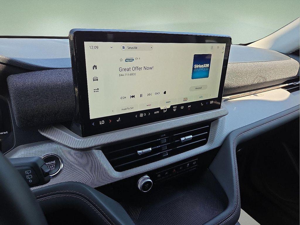 used 2025 Ford Explorer car, priced at $38,988