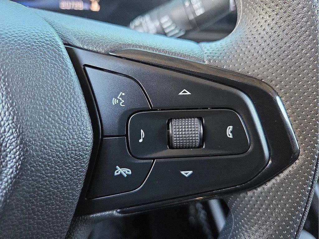 used 2025 Chevrolet TrailBlazer car, priced at $22,220