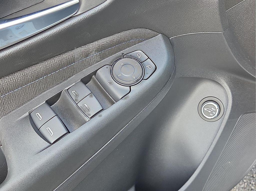 new 2026 Buick Envista car, priced at $29,608