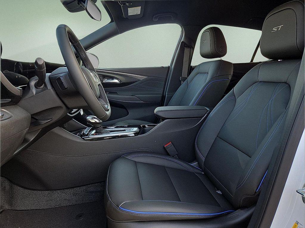 new 2026 Buick Envista car, priced at $29,608