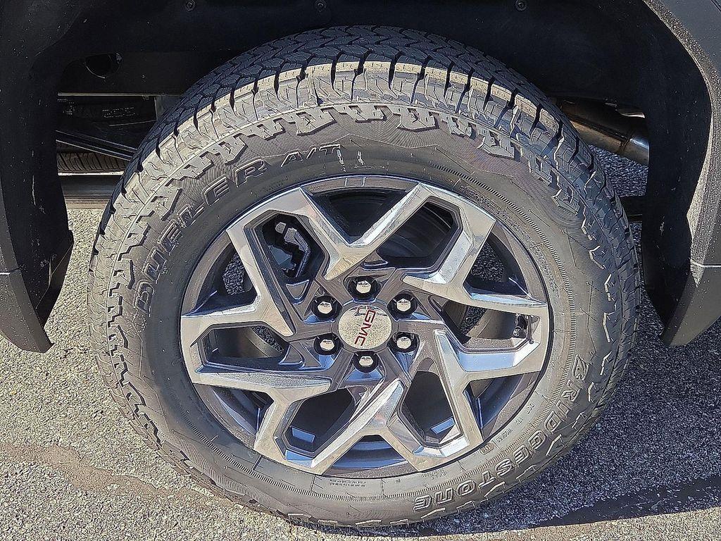 new 2026 GMC Sierra 1500 car, priced at $58,380