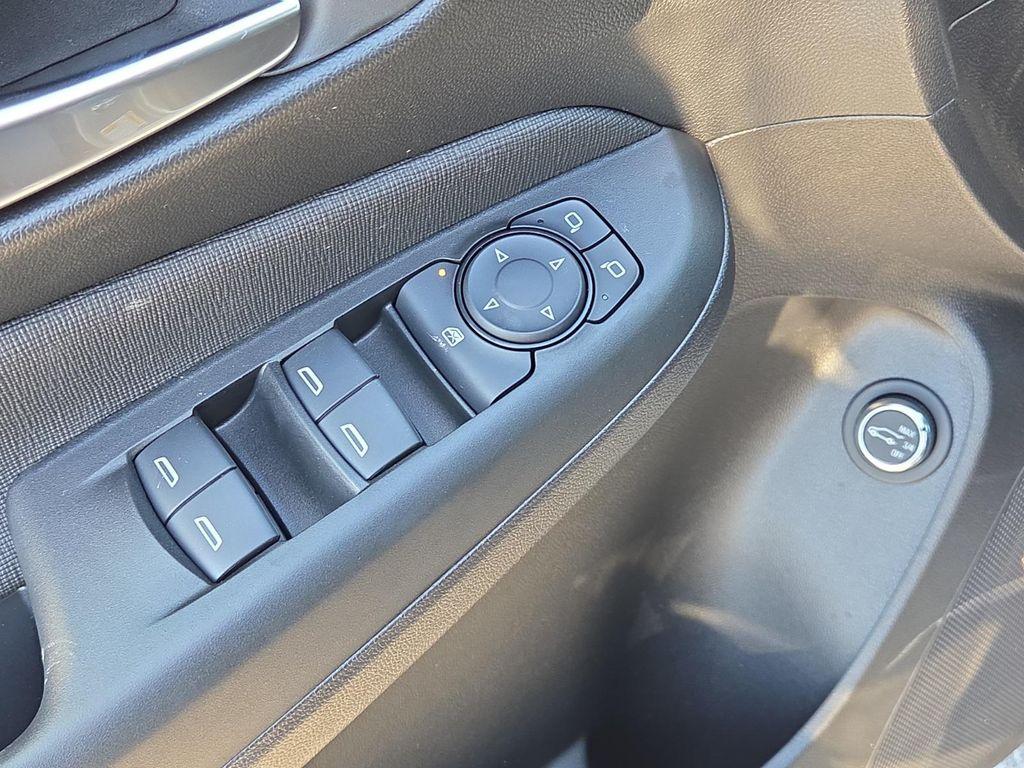 new 2026 Buick Envista car, priced at $31,117