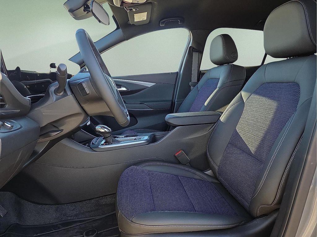 new 2026 Buick Envista car, priced at $28,146