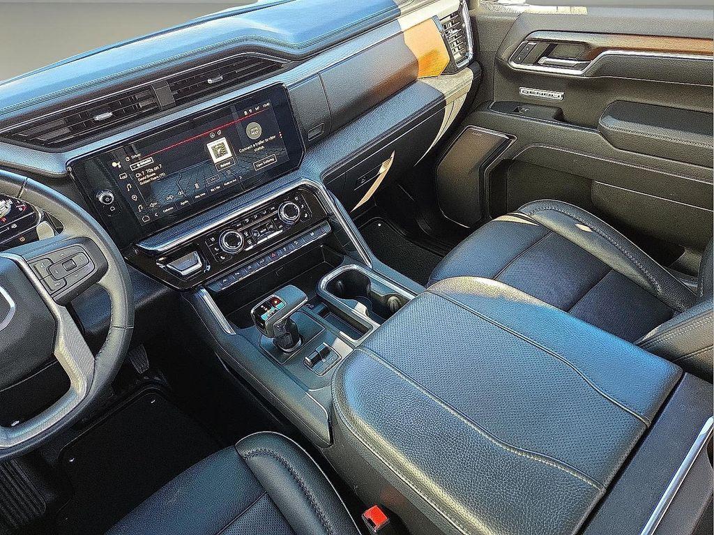 used 2024 GMC Sierra 1500 car, priced at $54,998