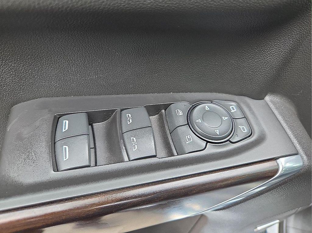 used 2020 GMC Sierra 1500 car, priced at $41,220