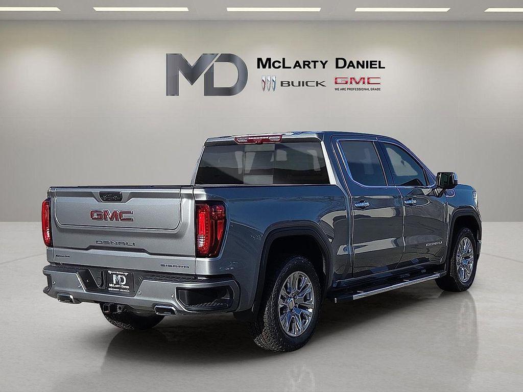 used 2024 GMC Sierra 1500 car, priced at $49,990