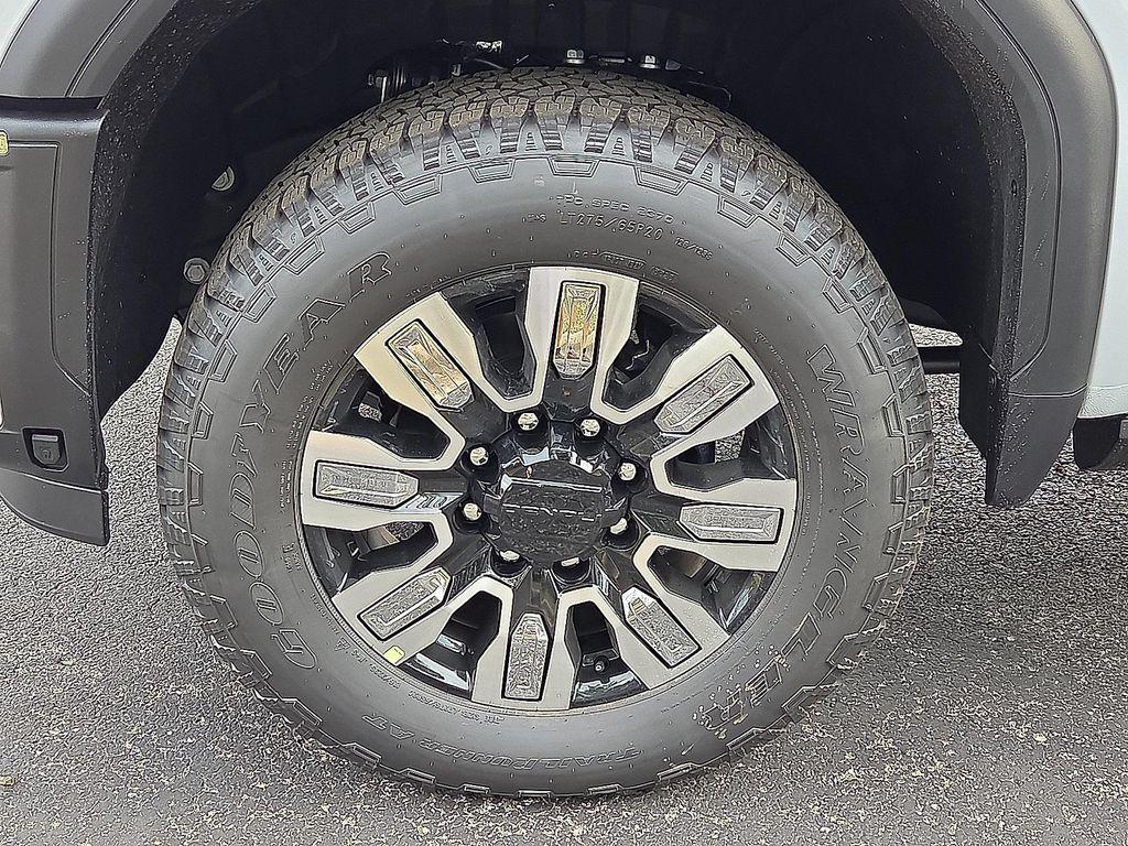 new 2026 GMC Sierra 3500 car, priced at $84,040