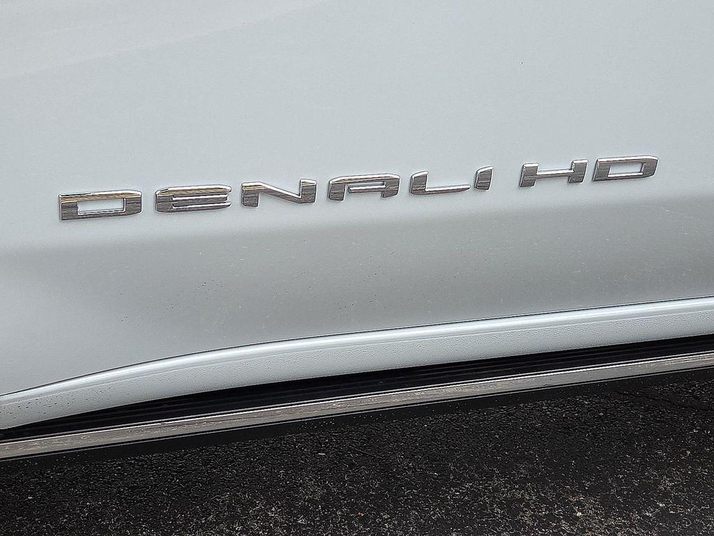 new 2026 GMC Sierra 3500 car, priced at $84,040