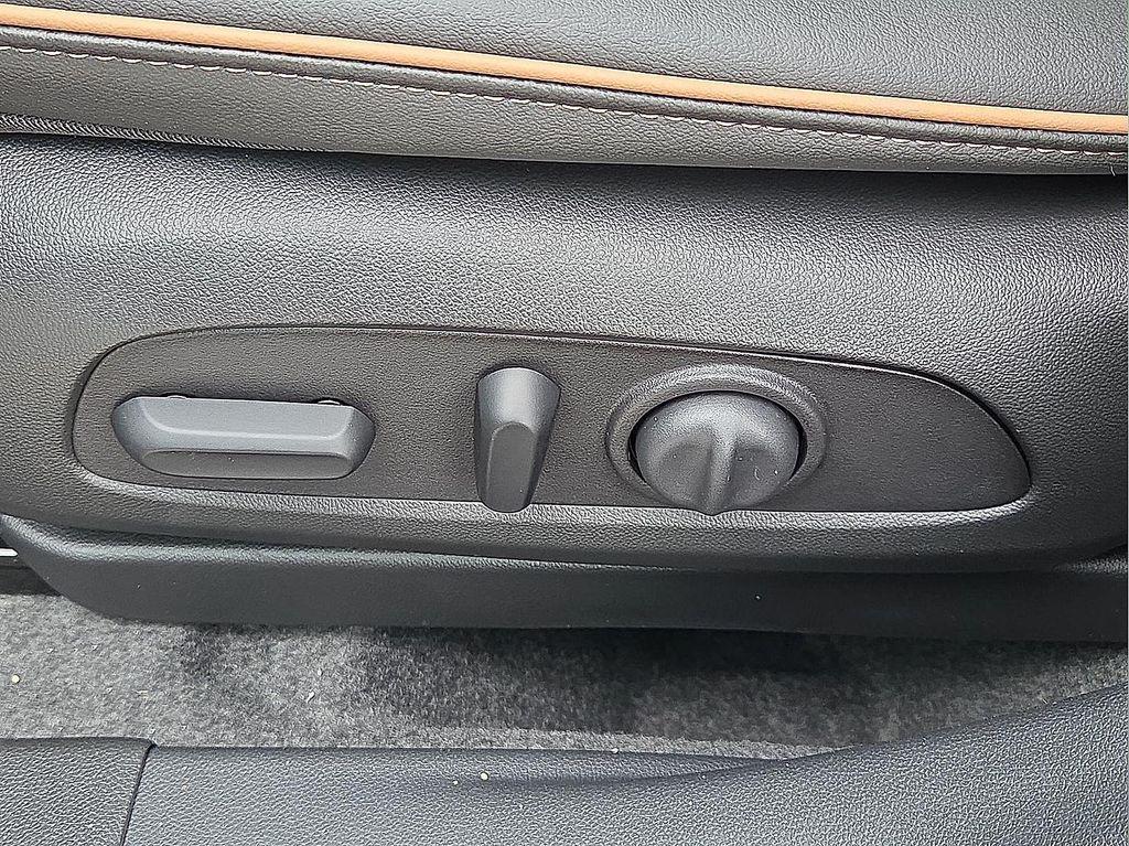 new 2026 Buick Envista car, priced at $31,467