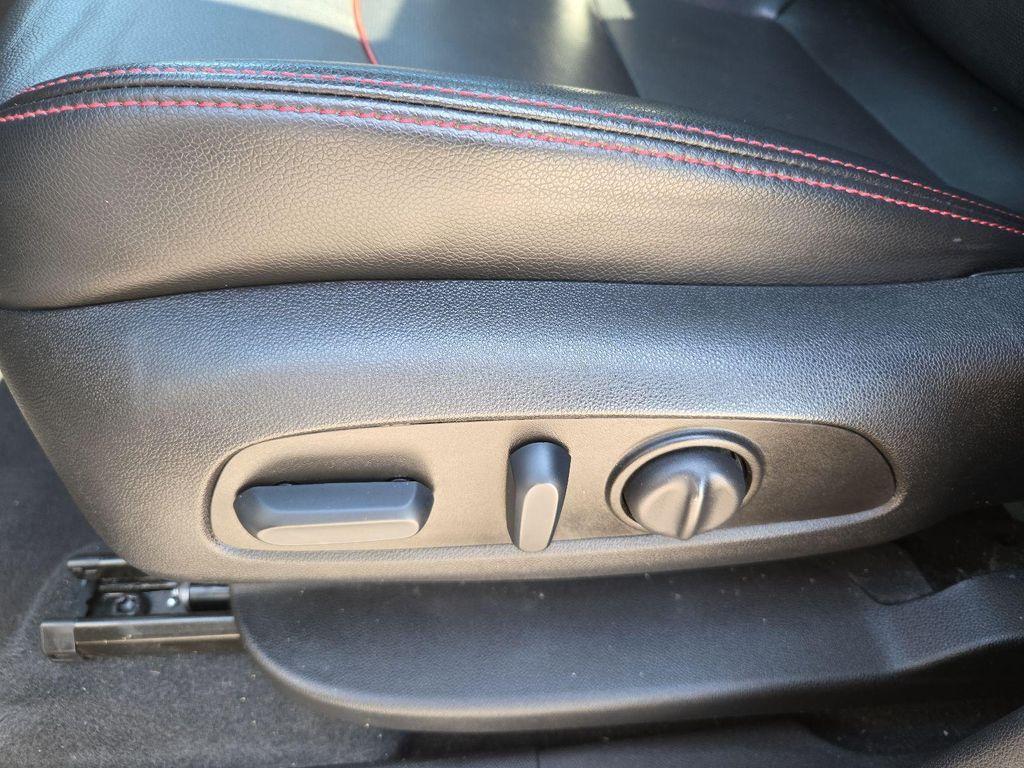 used 2023 Chevrolet Equinox car, priced at $21,440