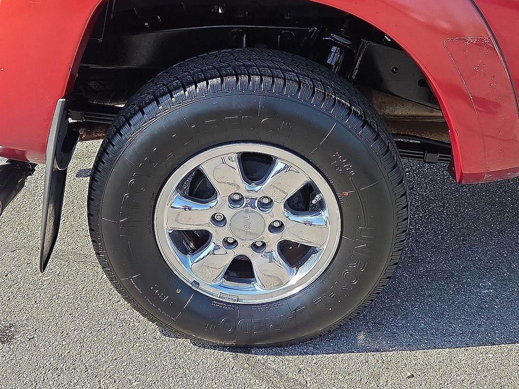 used 2007 Toyota Tacoma car, priced at $10,550