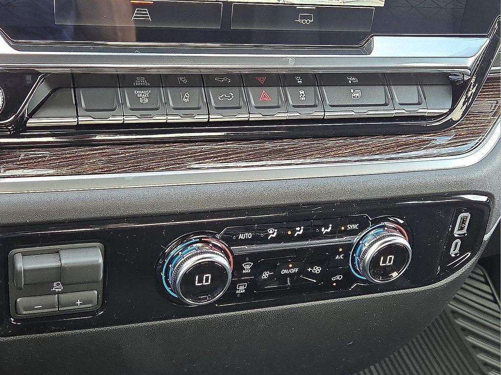 new 2026 GMC Sierra 2500 car, priced at $65,765