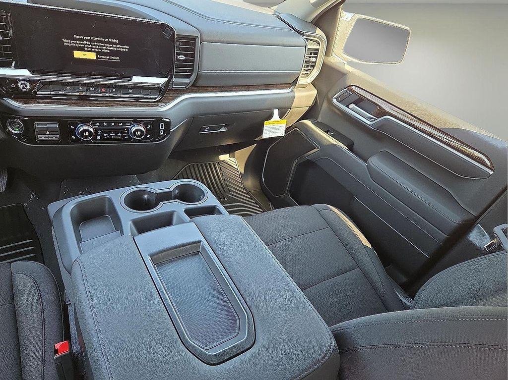 new 2026 GMC Sierra 1500 car, priced at $48,340