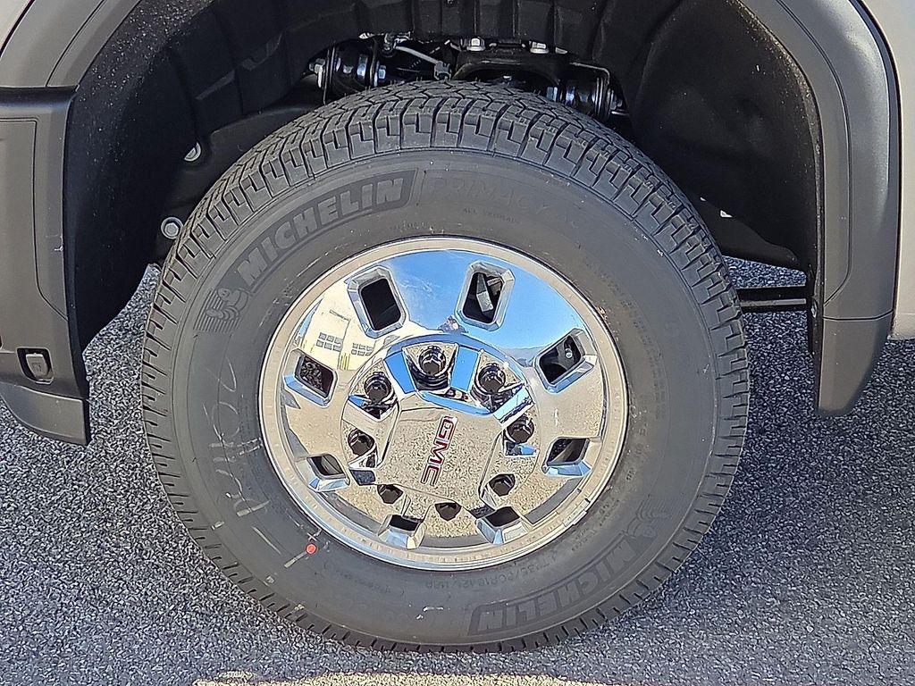 new 2026 GMC Sierra 3500 car, priced at $80,495