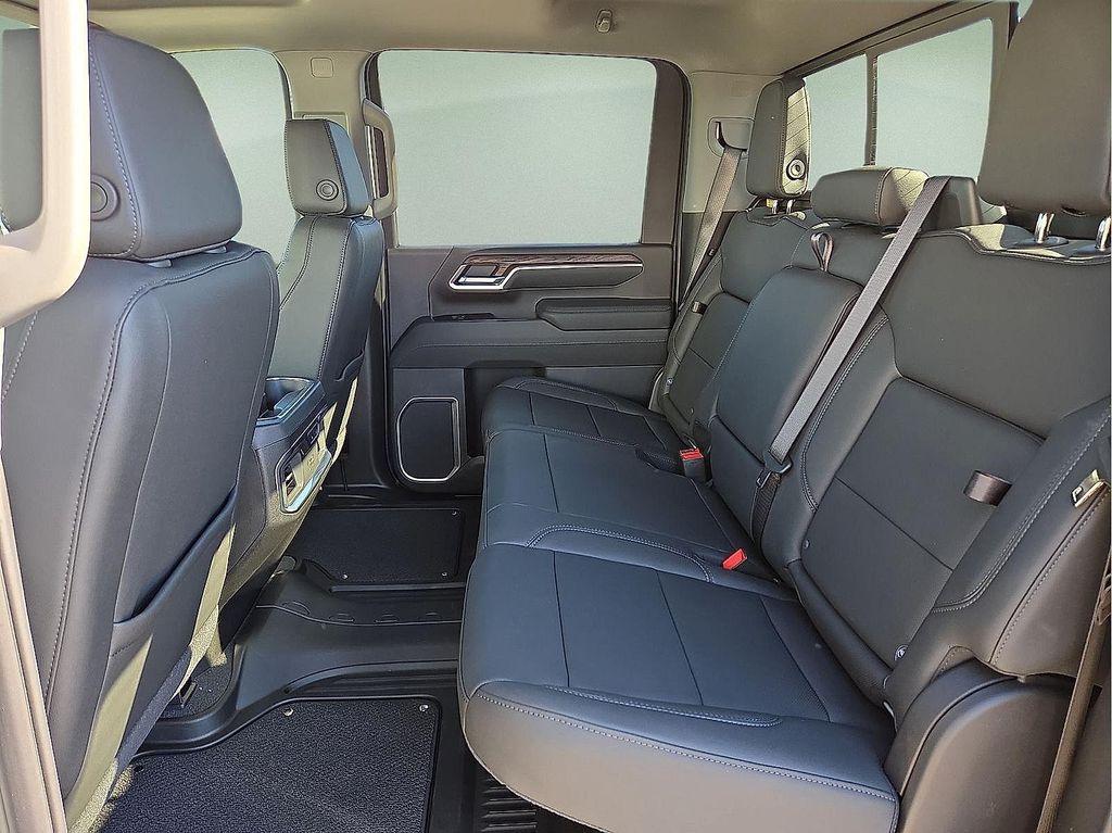 new 2026 GMC Sierra 3500 car, priced at $80,495