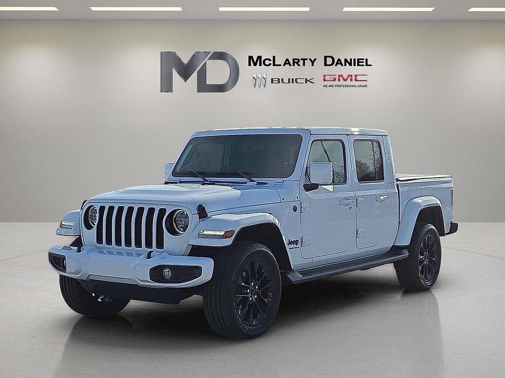 used 2023 Jeep Gladiator car, priced at $35,744