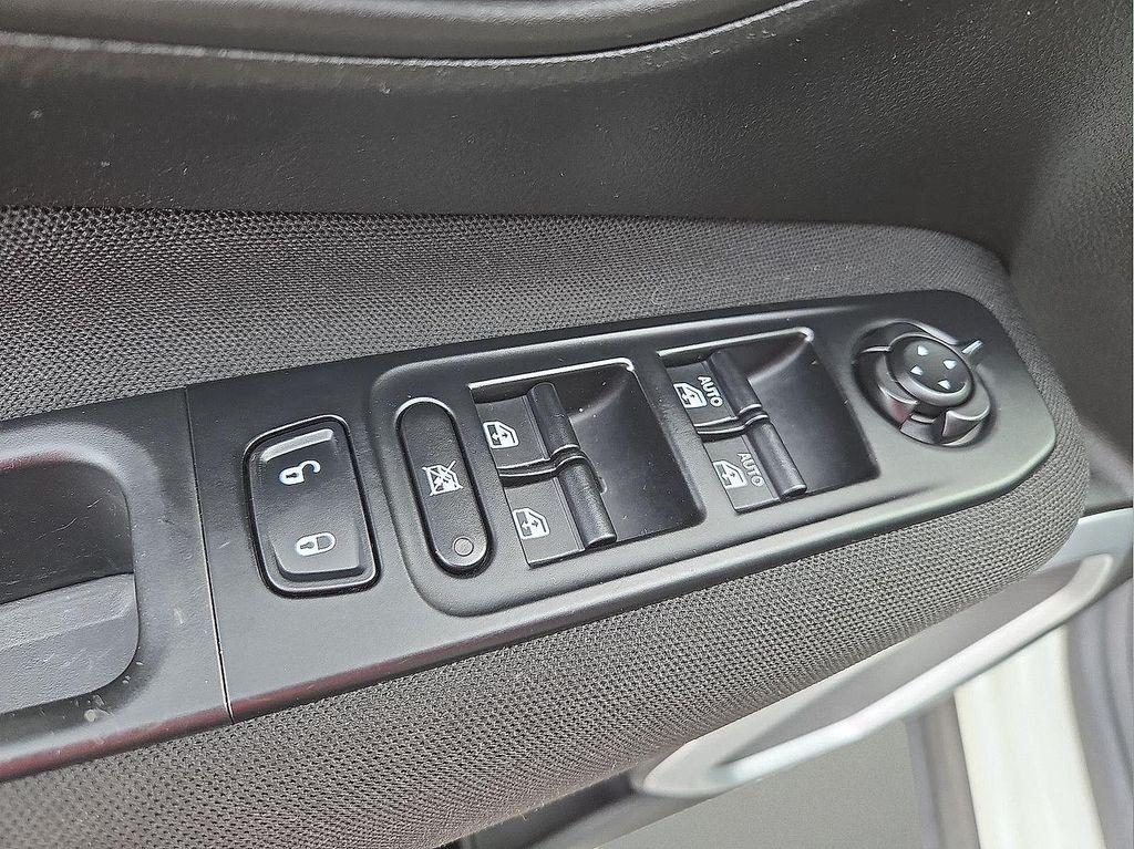 used 2020 Jeep Renegade car, priced at $11,770