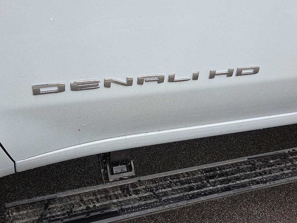 new 2026 GMC Sierra 2500 car, priced at $89,660