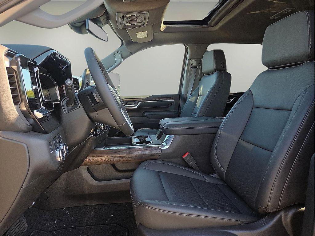 new 2025 GMC Sierra 2500 car, priced at $72,920