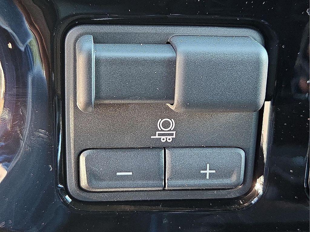 new 2025 GMC Sierra 2500 car, priced at $74,170