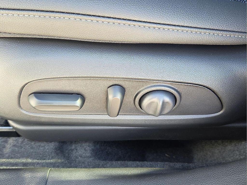 new 2026 Buick Envista car, priced at $27,751