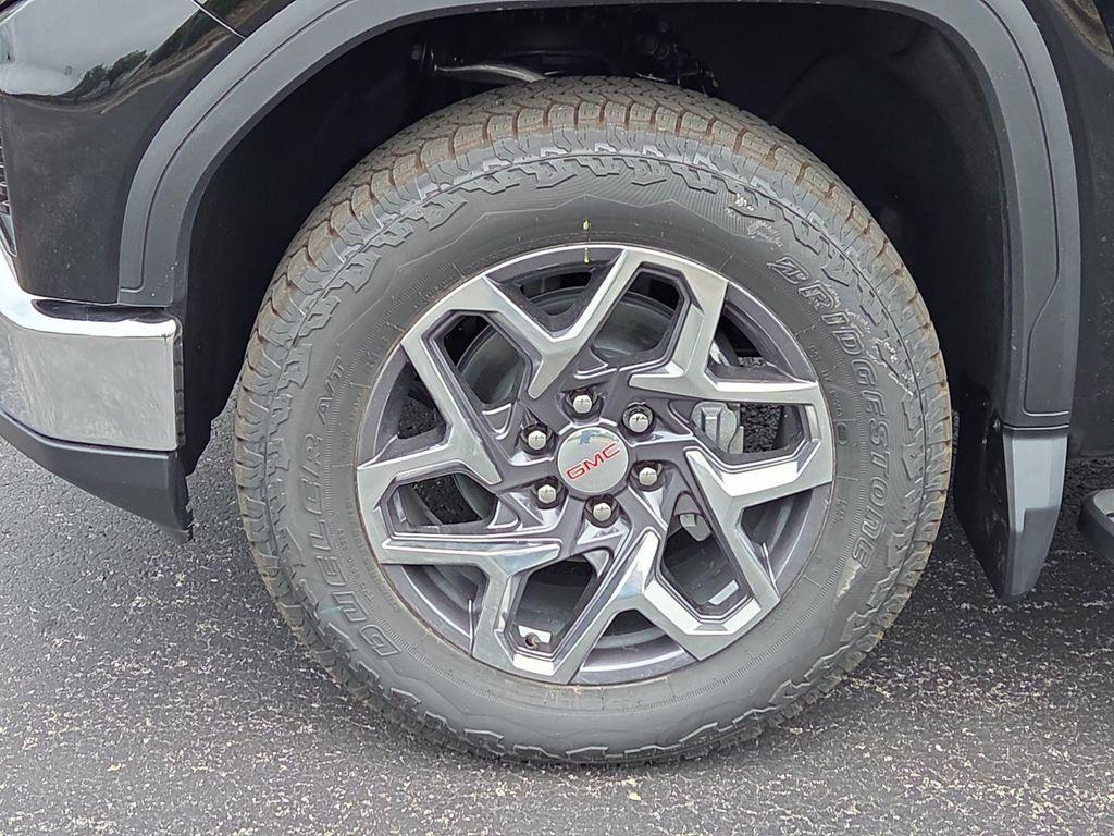 new 2026 GMC Sierra 1500 car, priced at $58,310
