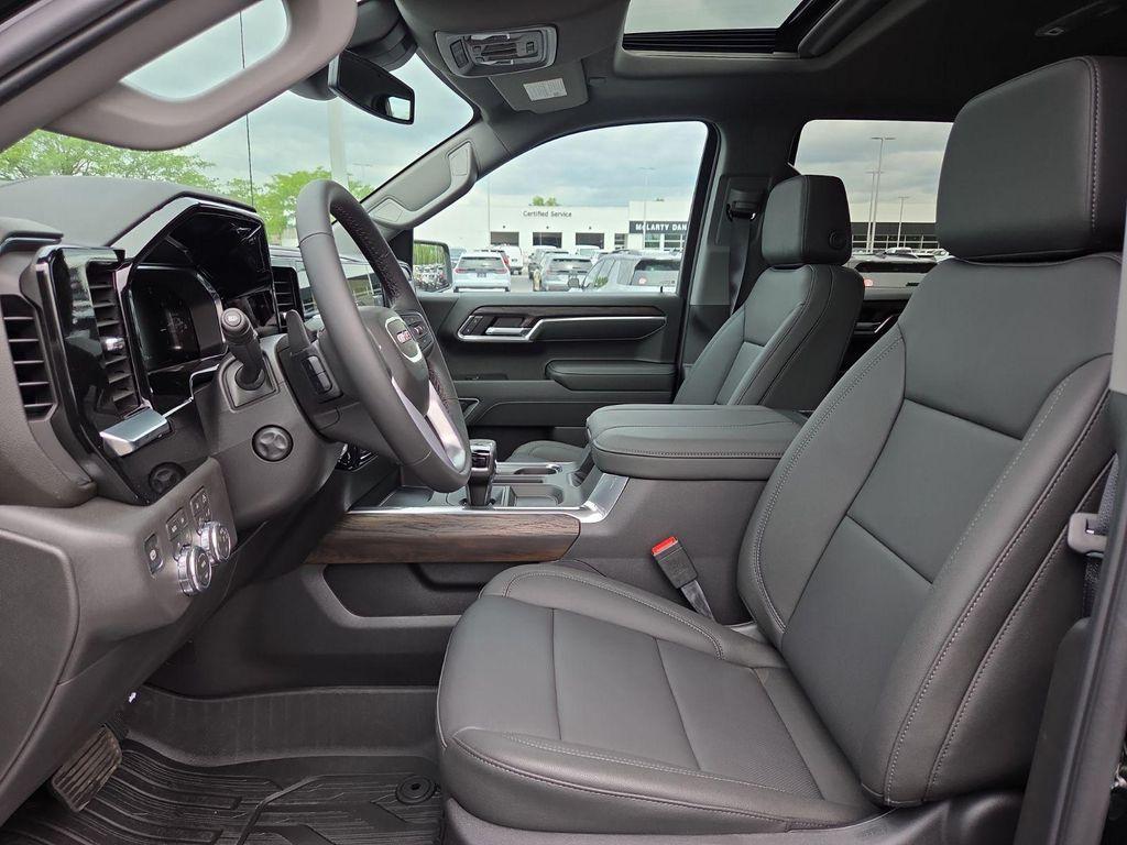 new 2026 GMC Sierra 1500 car, priced at $58,310