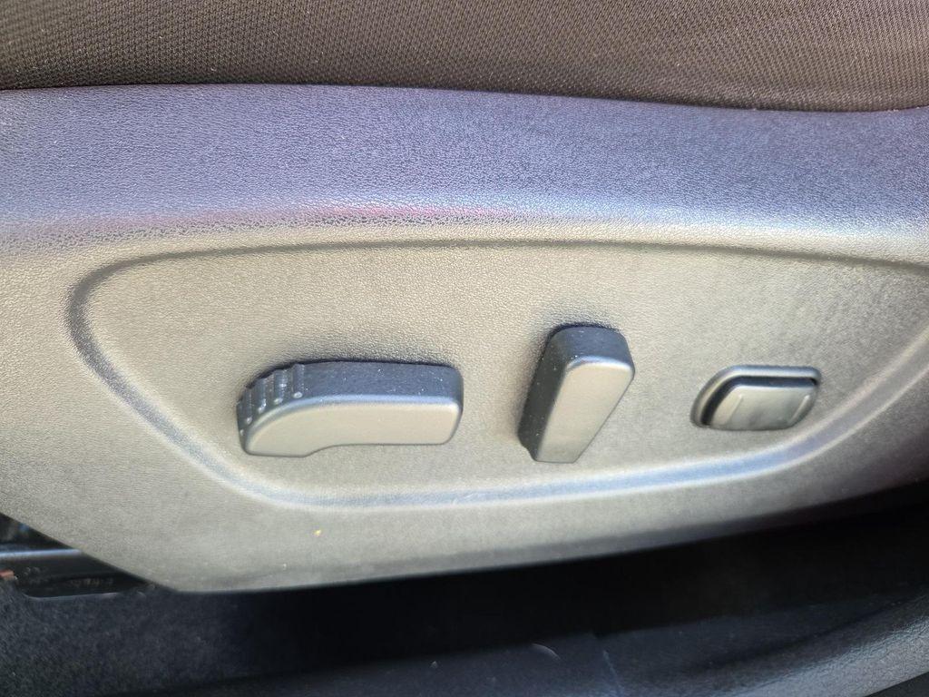 used 2020 Nissan Rogue car, priced at $15,330