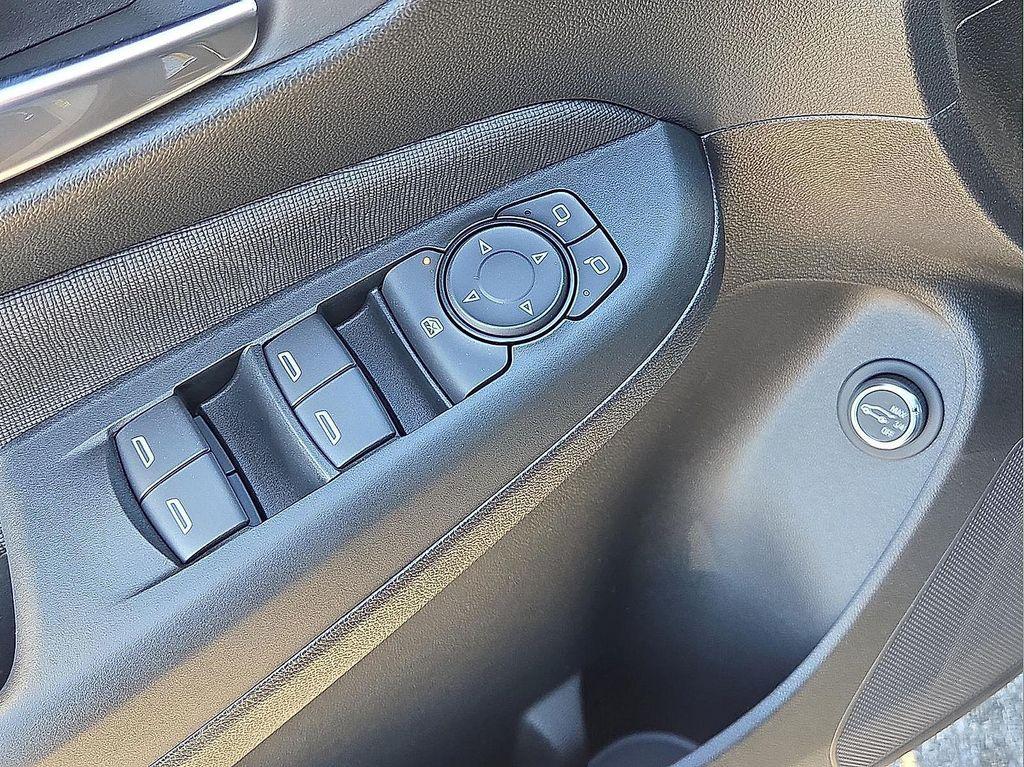 new 2026 Buick Envista car, priced at $31,117