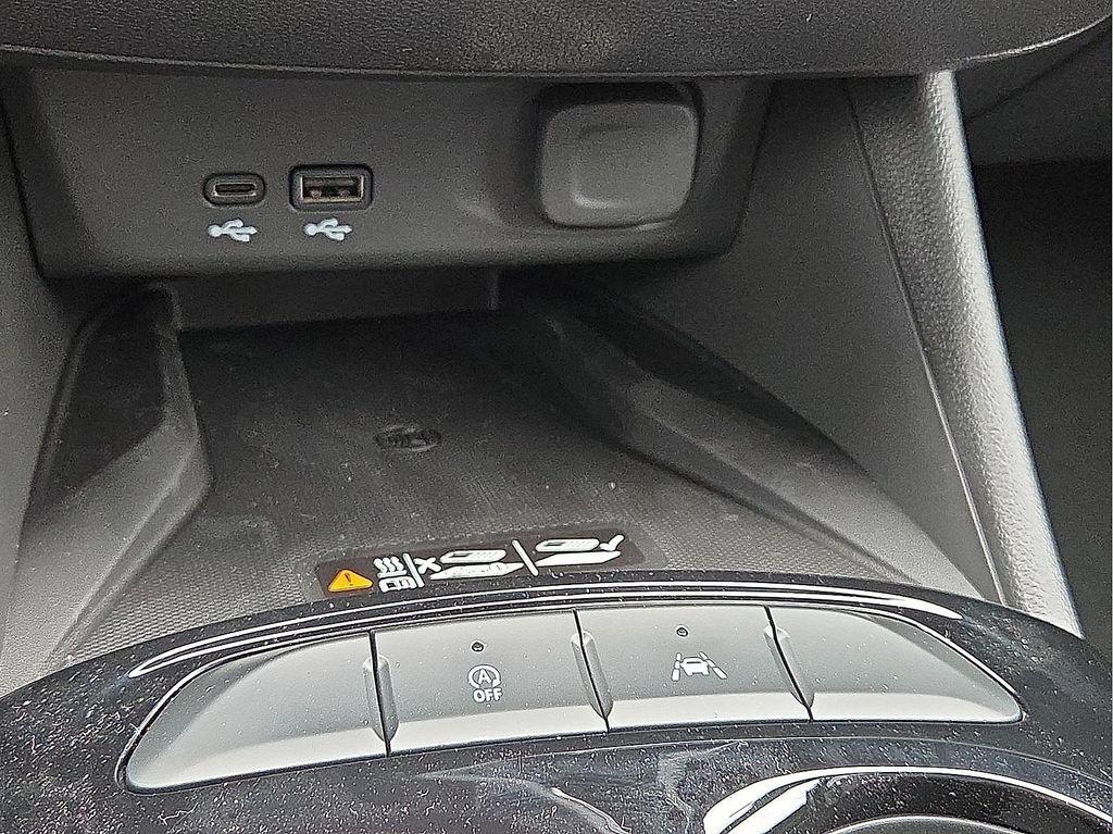 new 2026 Buick Envista car, priced at $31,117