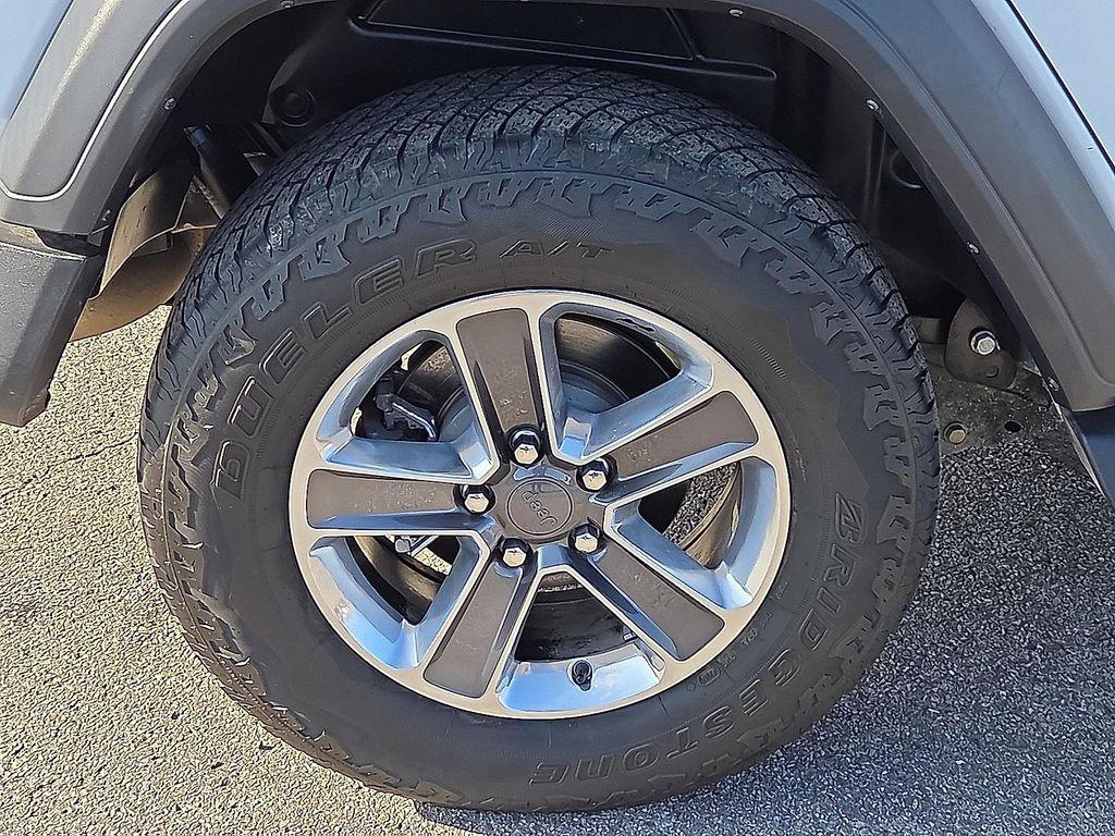 used 2020 Jeep Wrangler Unlimited car, priced at $28,990