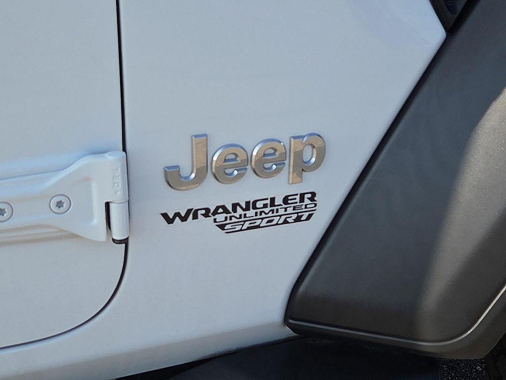 used 2020 Jeep Wrangler Unlimited car, priced at $28,990