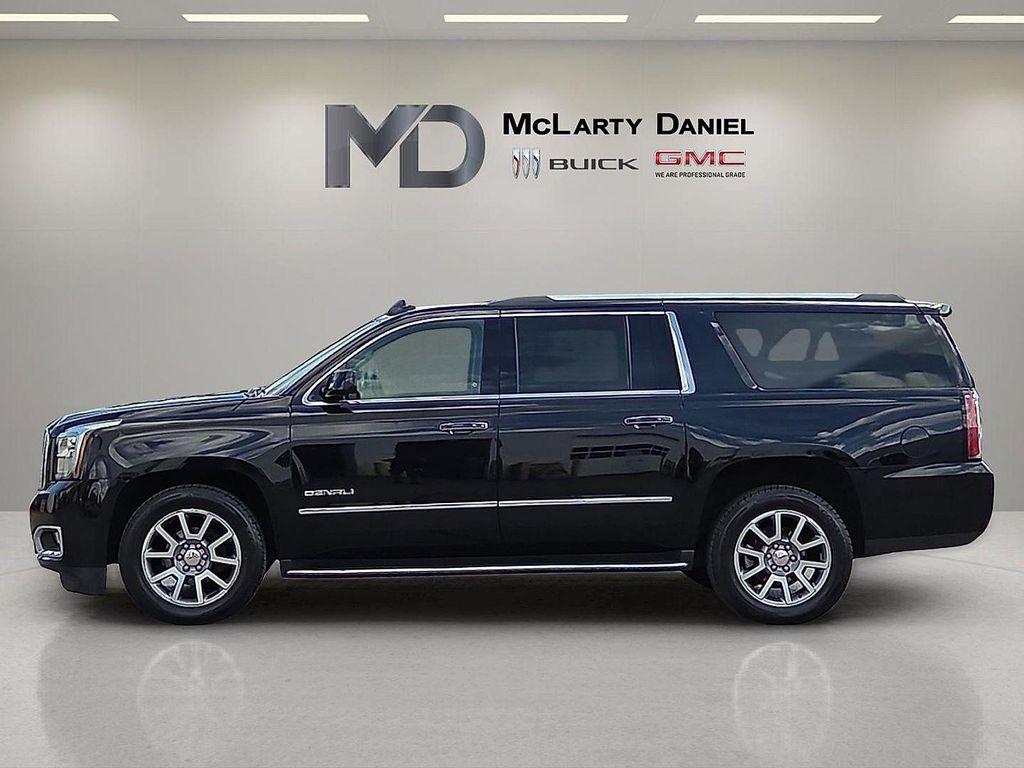 used 2019 GMC Yukon XL car, priced at $32,560