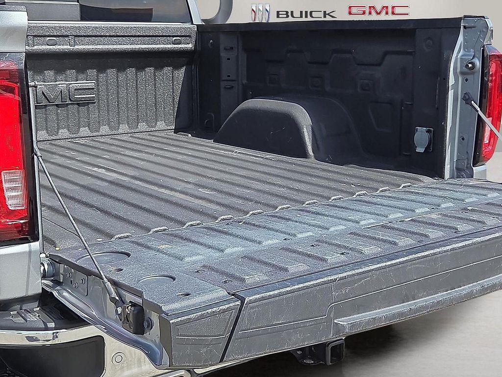 used 2024 GMC Sierra 1500 car, priced at $46,050
