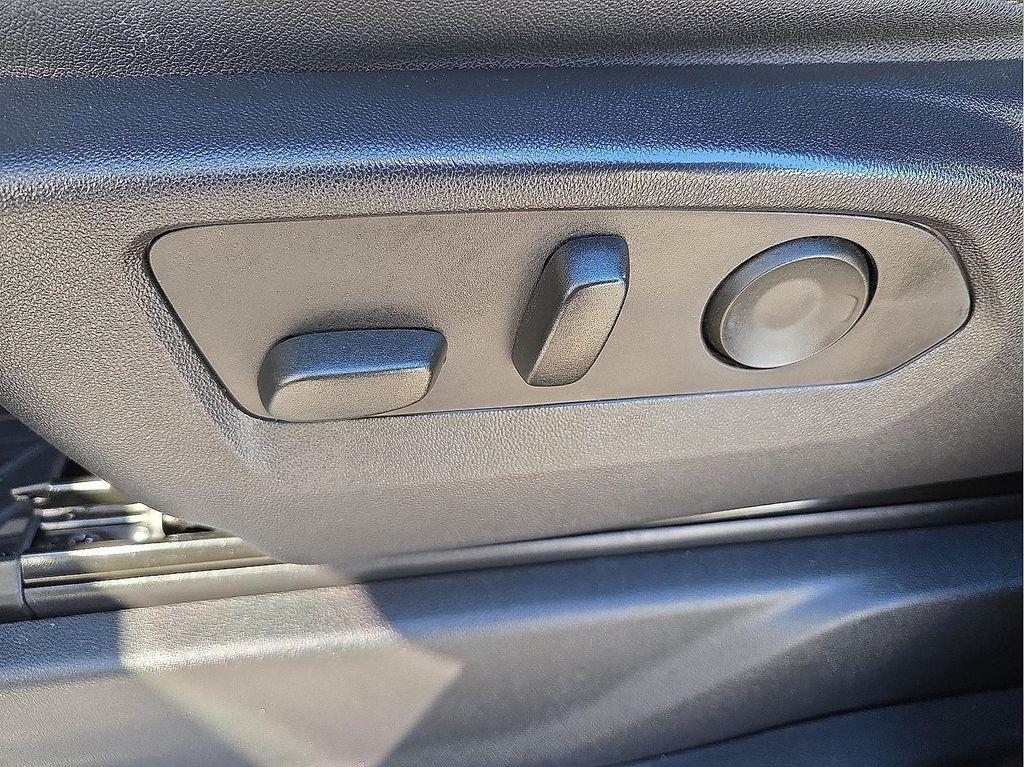 used 2023 Chevrolet Silverado 1500 car, priced at $42,288