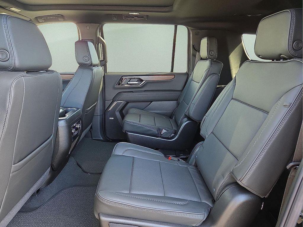new 2026 GMC Yukon XL car, priced at $91,423