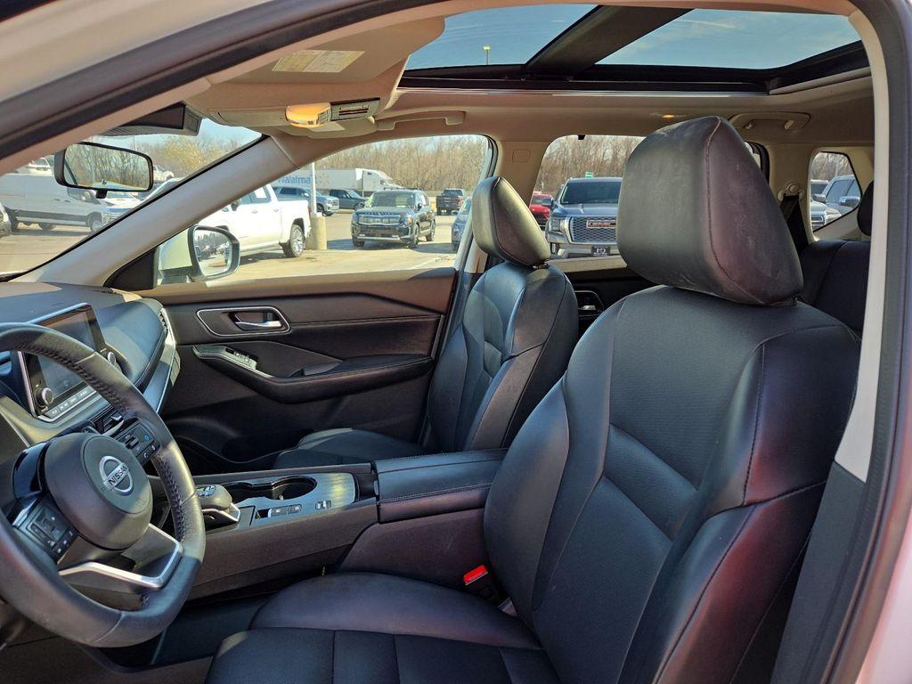 used 2021 Nissan Rogue car, priced at $15,995