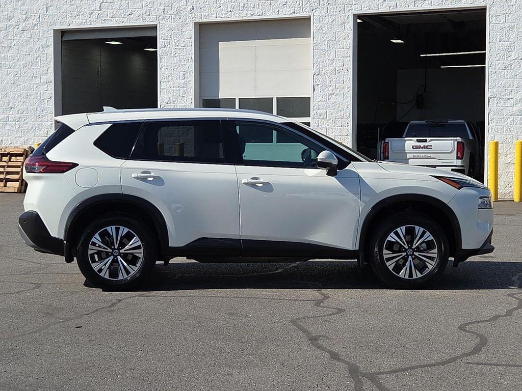 used 2021 Nissan Rogue car, priced at $15,995