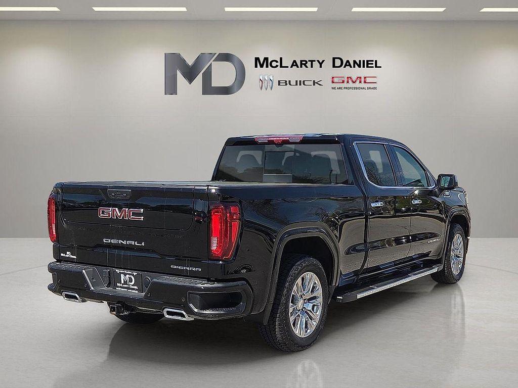 used 2024 GMC Sierra 1500 car, priced at $55,997